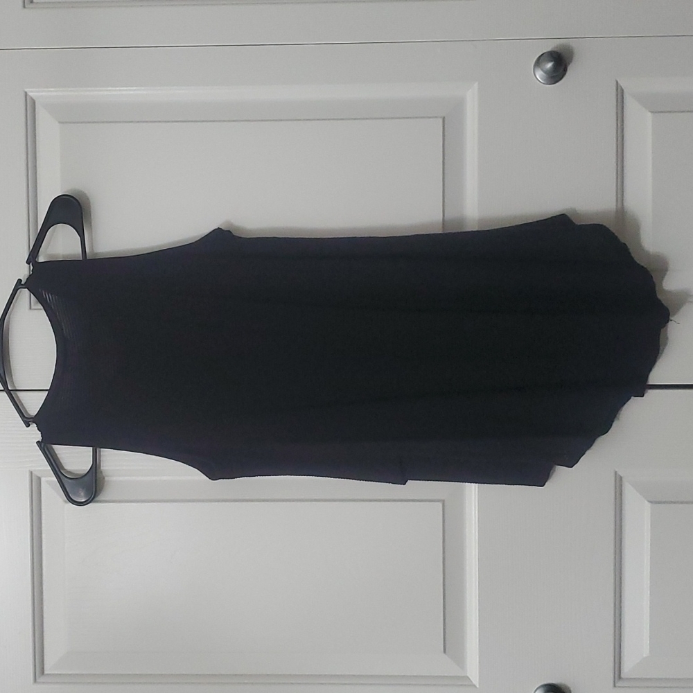 High-low Tank Top - Picture 4 of 4